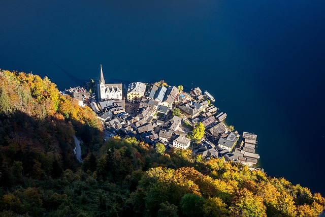 Hallstatt Lodges Near Lake Reflections
